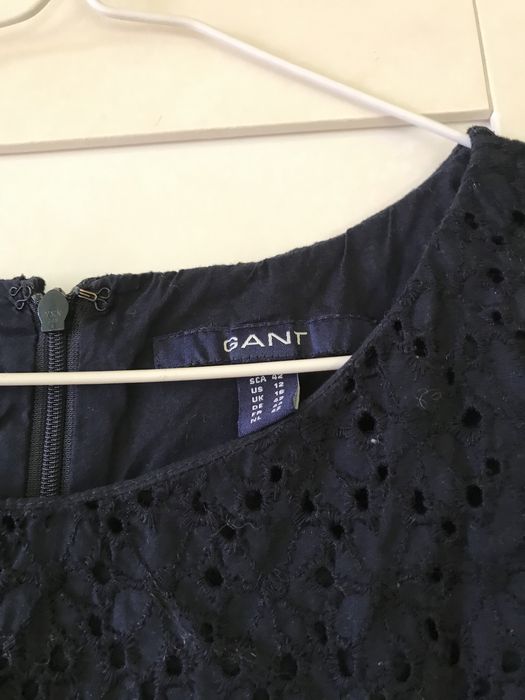 Sukienka gant z koronki