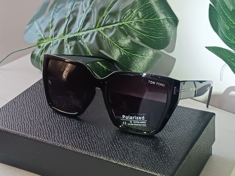 Брендові окуляри Tom Ford.