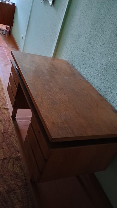 Solidne biurko 129x70
