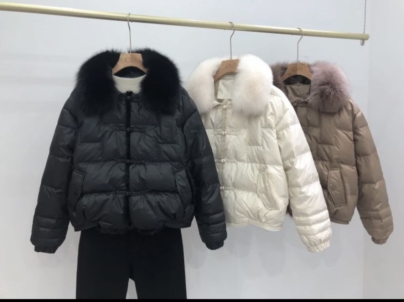 Куртка Пуховик з натуральним хутром