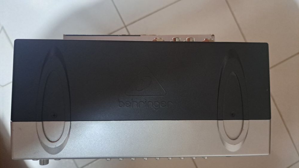Vendo EQ Behringer Mini FBQ800