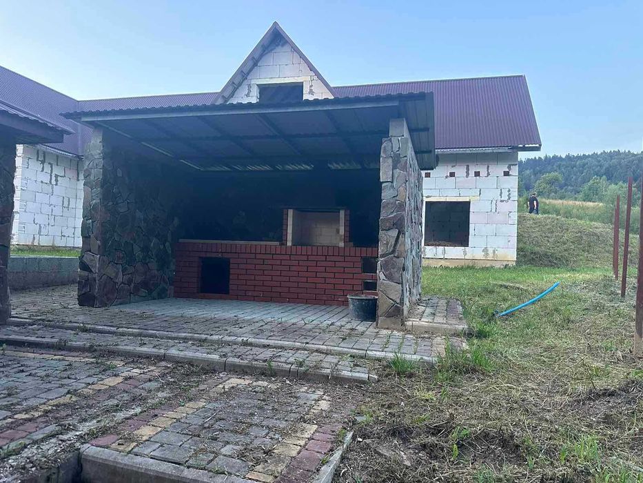 Будиночки в Карпатах