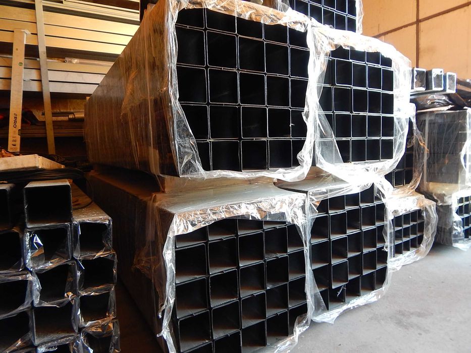 Słupek, profil 100x100 ścianka 2mm, h=2m RAL 7016, 9005, duże ilości