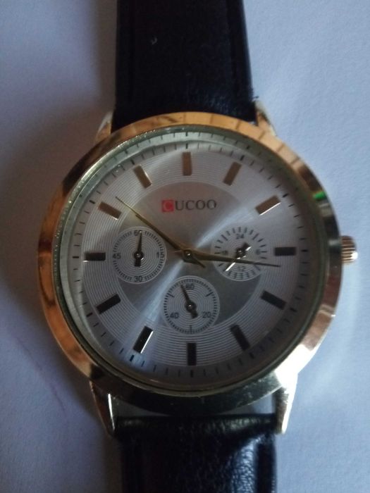 Zegarek na rękę a drugi gratis