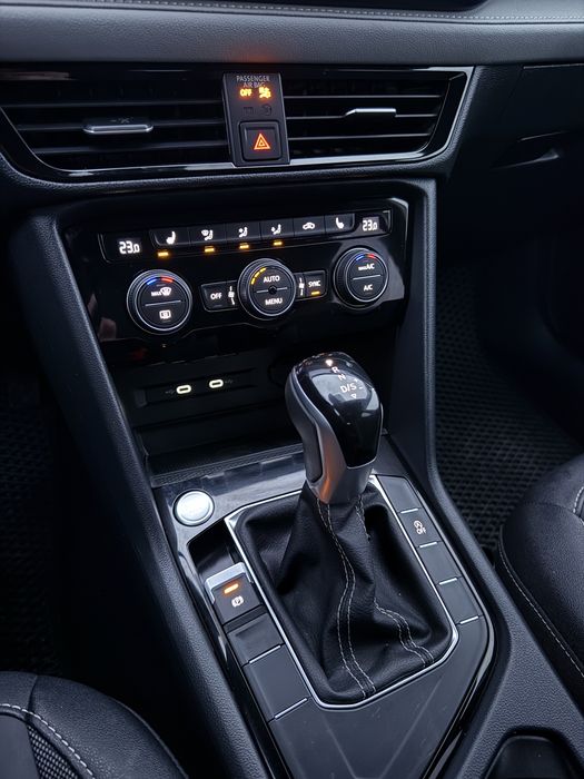 Продам Volkswagen Taos 2024 рік