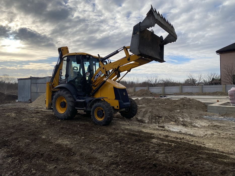 Оренда Екскаватора