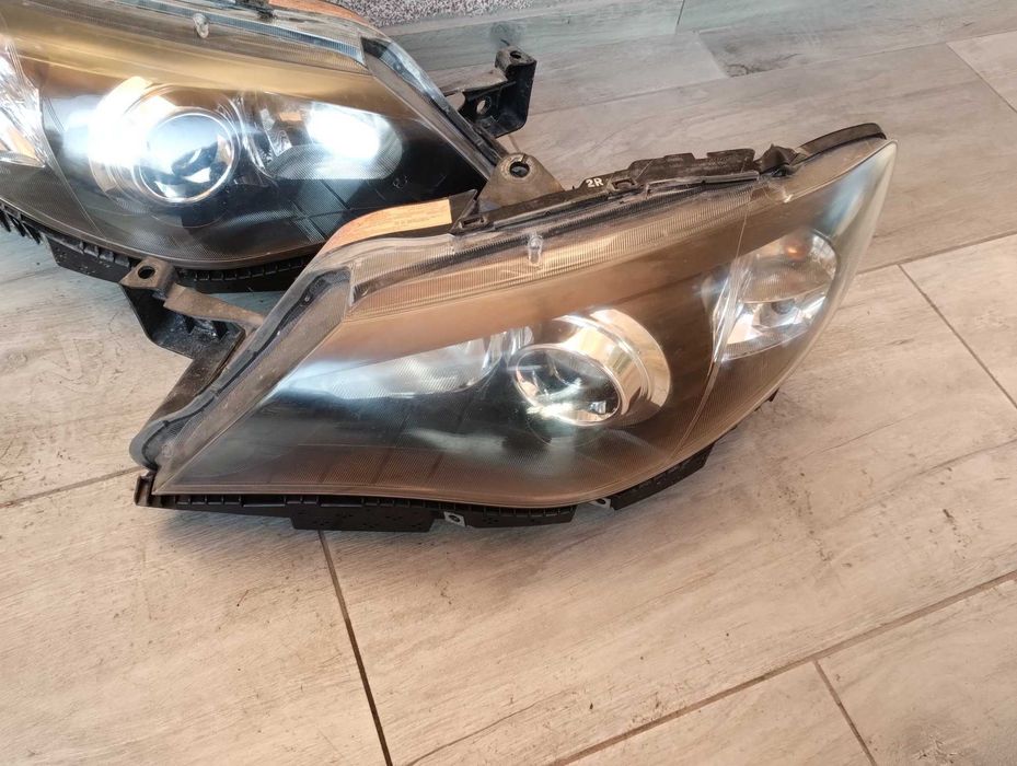 lampa lampy reflektor subaru impreza gh 07- ksenon eu prawa lewa