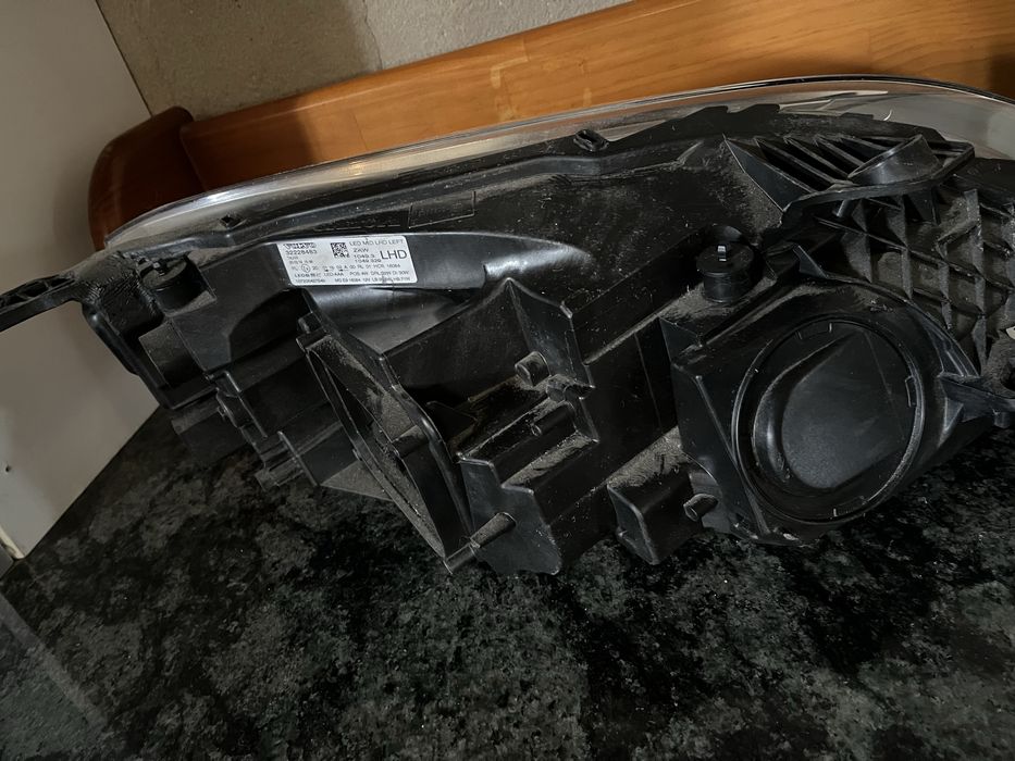 Óticas para Volvo V40