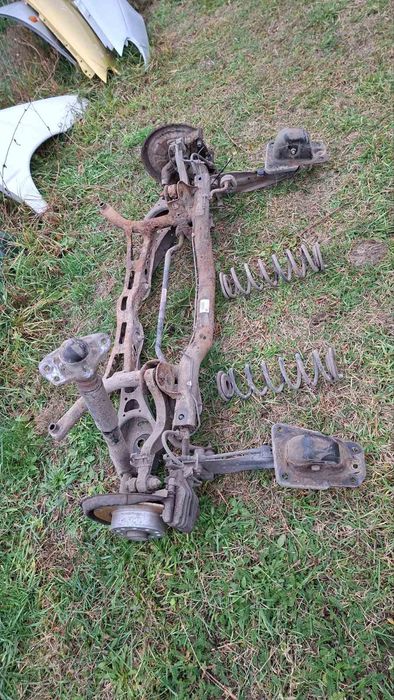 Задняя балка skoda octavia 2 vw golf 5 балка Шкода Октавія А5 Гольф 5