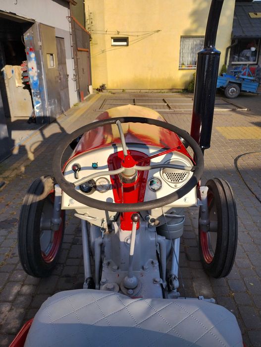 Traktor Massey Ferguson.Zamiana!