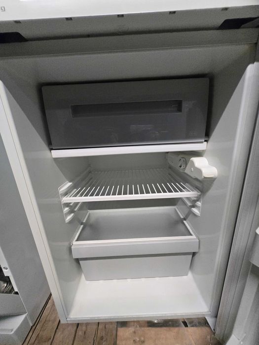 Lodówko-zamrażarka. Kawalerka.85/55 cm.128 l.Zamrażalnik 17 l.Gwar.