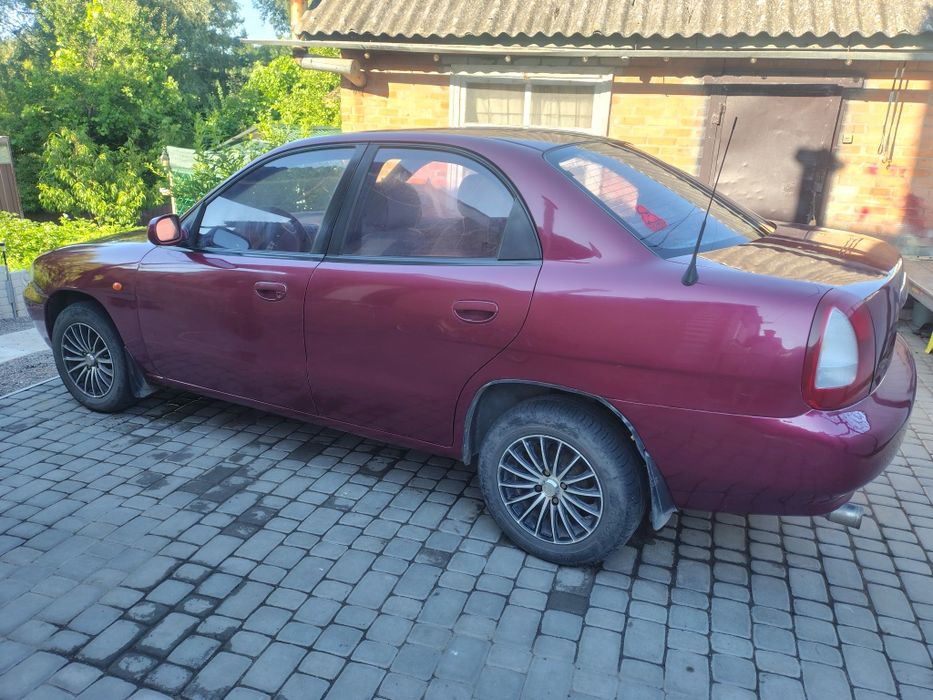 Daewoo  Nubira SX