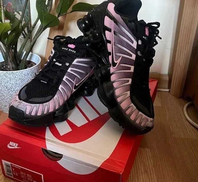 Różowe Buty Nike Shox TL R.37.5