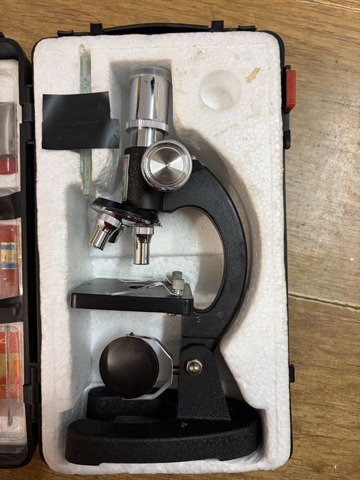 Kit microscopio vintage