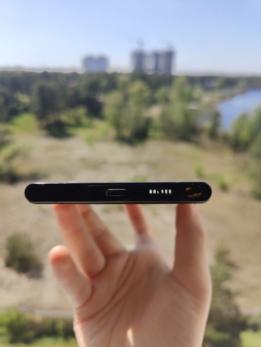 Дисплей Samsung note 20 ultra не повністю справний