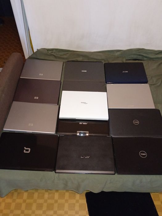Laptopy 13 sztuk