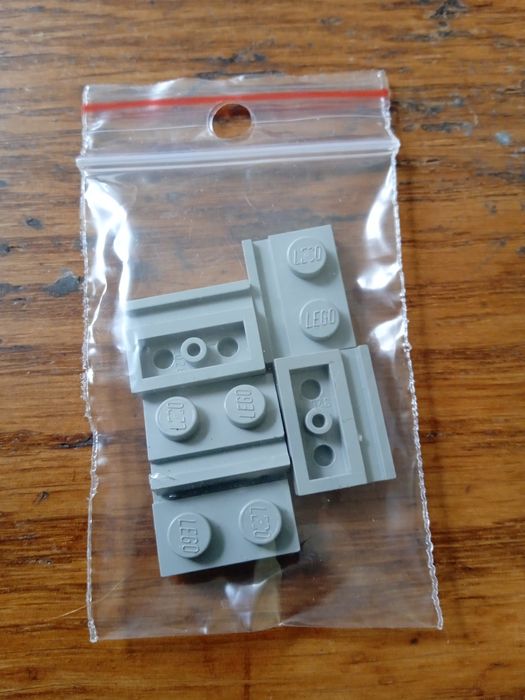 Stare szare klocki LEGO 32028