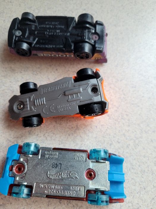 Tor Hot Wheels pętla + wyrzutnia