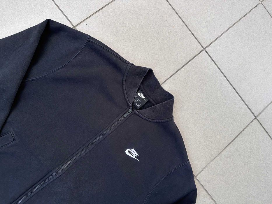 Bluza Nike rozpinana czarna r. M