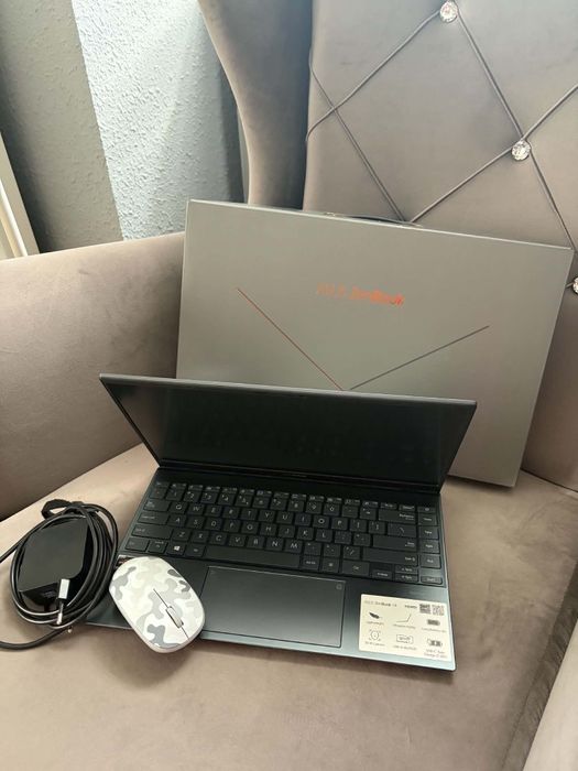 ASUS ZenBook 14 512GB Idealny stan Myszka Ładowarka Pudełko