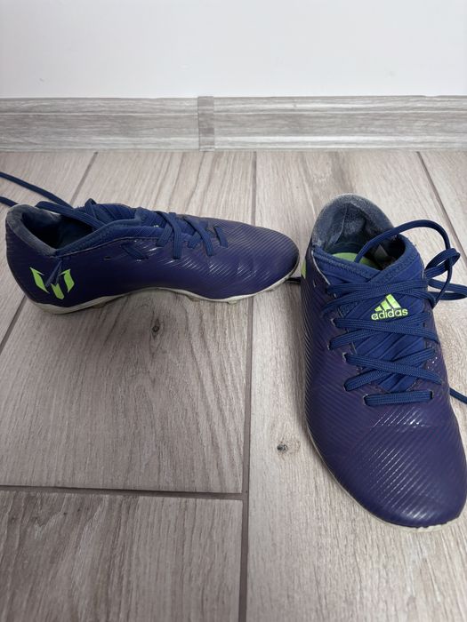 Buty adidas korki r.31,5