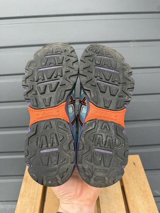 Кросівки asics  41