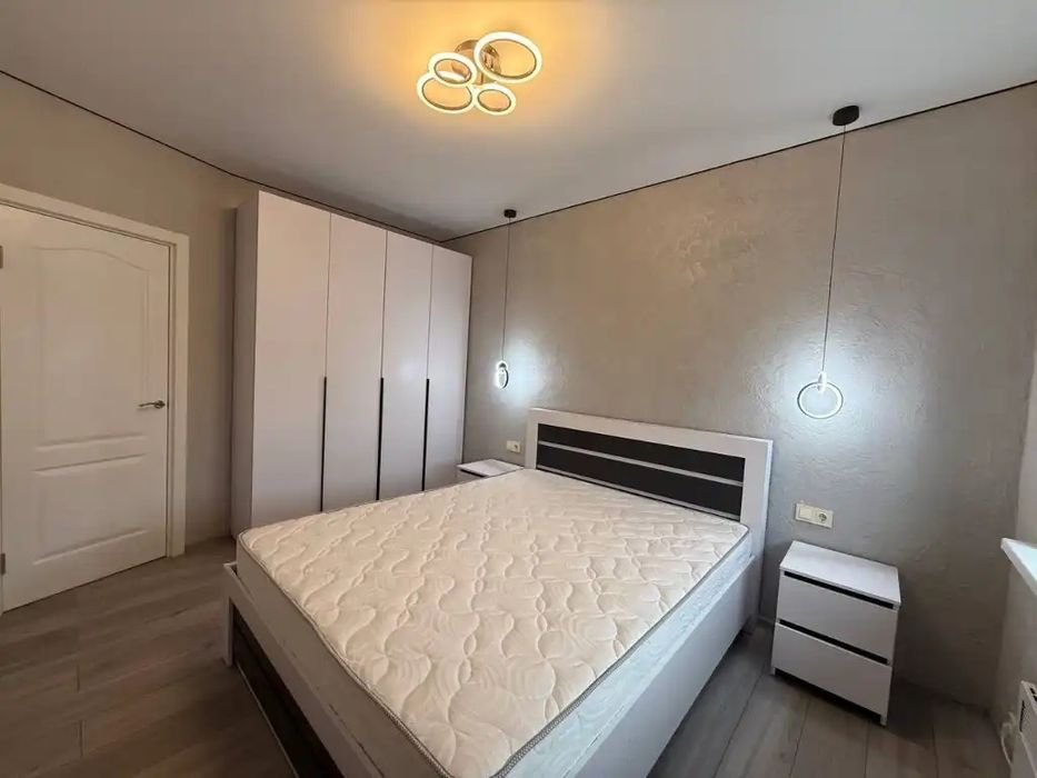 Оренда 2к квартири в жк Барви