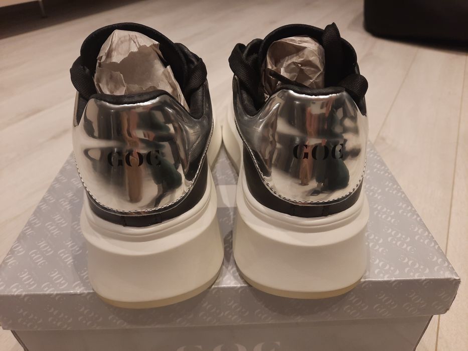 Sneakersy damskie GOE czarne jak nowe r.38,5