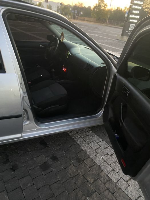 Volkswagen golf 4