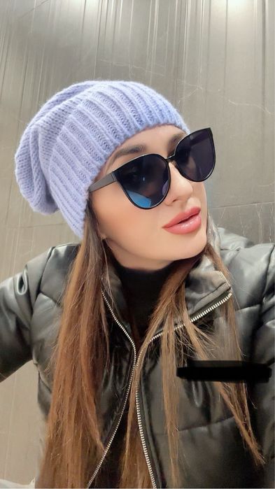 Mieciutka puszysta lejaca liliowa czapka merino