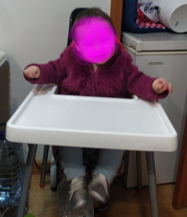 Cadeira alta de refeição bebé com tabuleiro