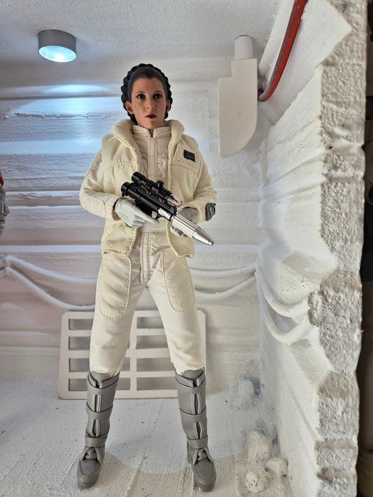 Figurka Star Wars Princess Leia (Hoth) 1/6 Hot Toys MMS423