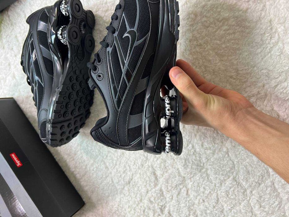 Buty Nike x Supreme Shox Ride 2 Black w kolorze czarnym