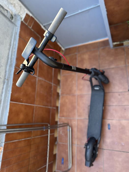 Navee v40 em bom estado