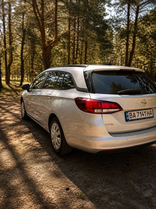 Opel Astra K • 2017 • 1.6 дизель