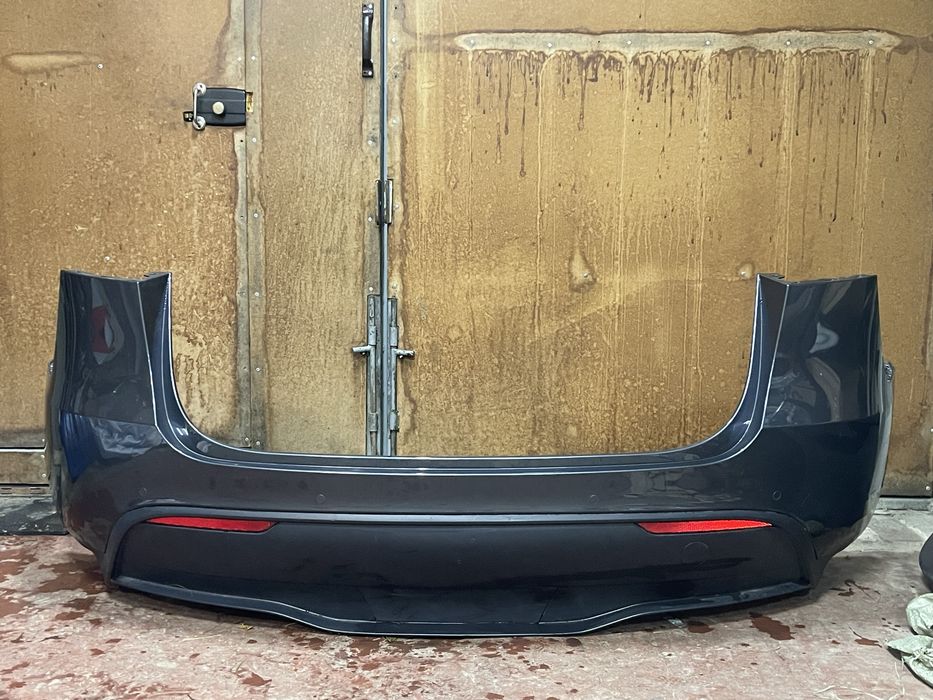 Бампер задній в зборі з партроніком Tesla Model Y, PMNG