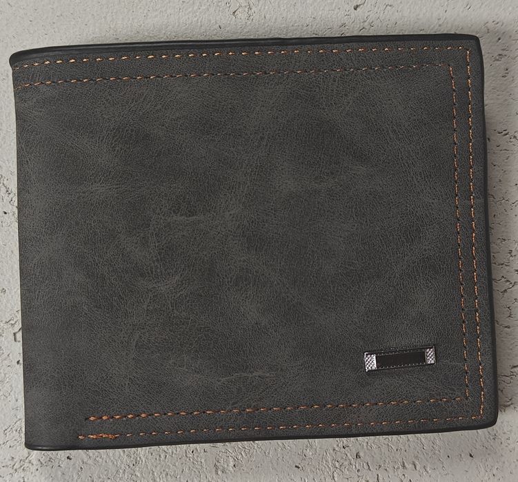 Portfel męski, nowy portfel