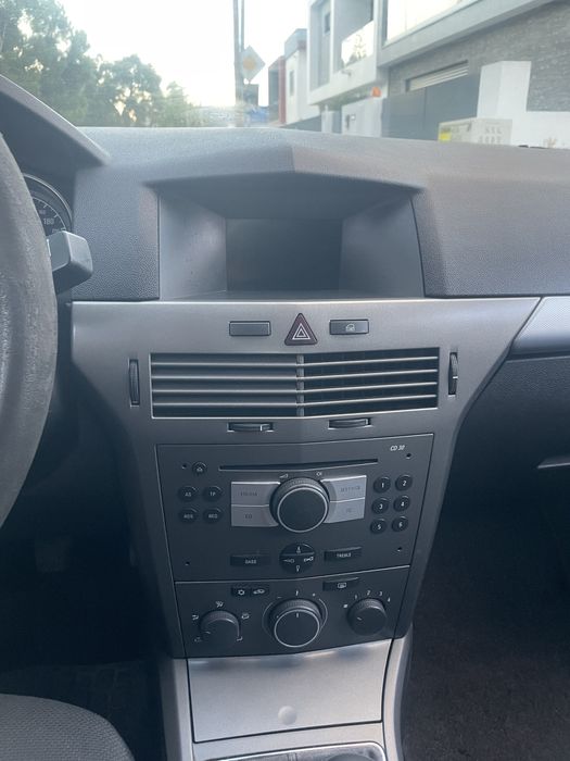 Alugo Carro 25€/Dia