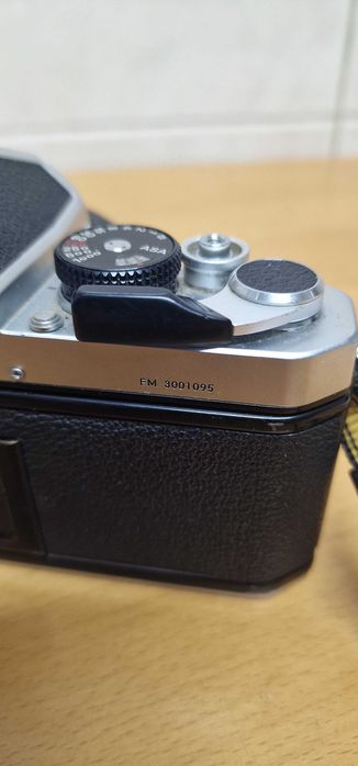 Nikon FM, modelo original em exelente estado