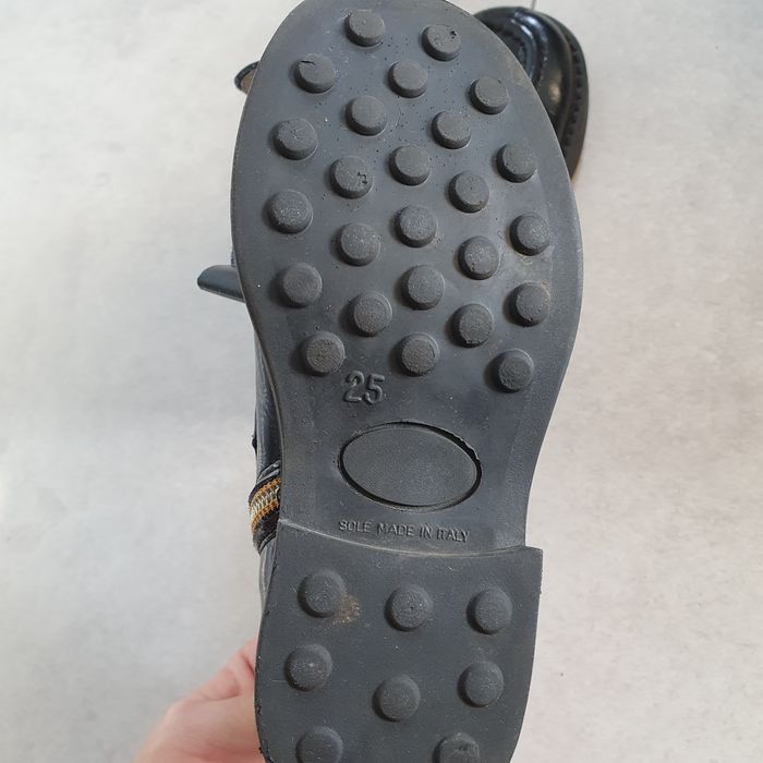 Осінні черевички для дівчинки