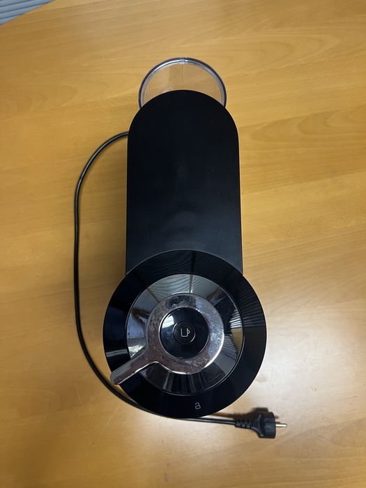 Vendo maquina cafe Nespresso Vertuo