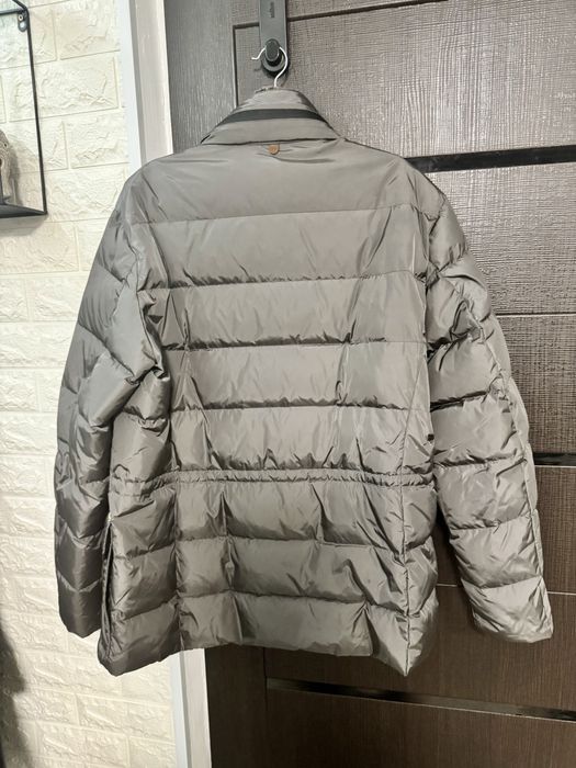 Пухова куртка massimo dutti