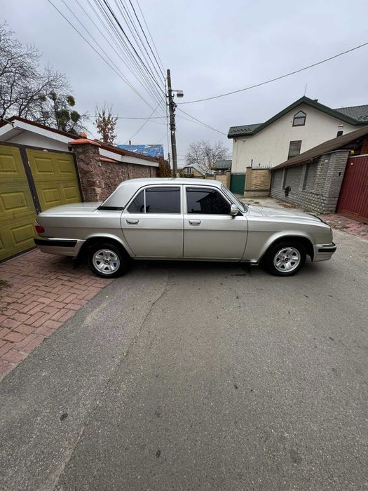 ПРОДАМ ГАЗ ВОЛГА 31105.801..змз406.перший власник салону.НОВА