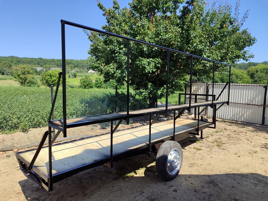 Прицеп лафета для тракторів