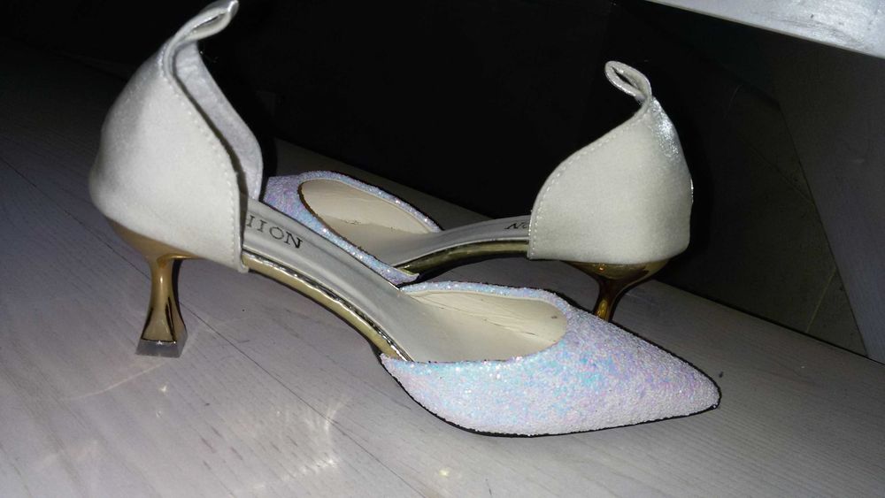 Fashion nu xio - класні  туфлі розмір 38 (24,4 см)