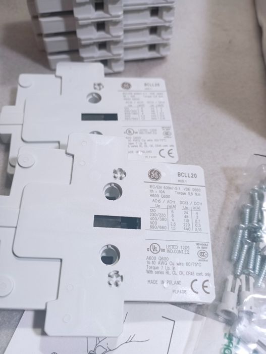 Додатковий контакт бічний General Electric BCLL20 2NO