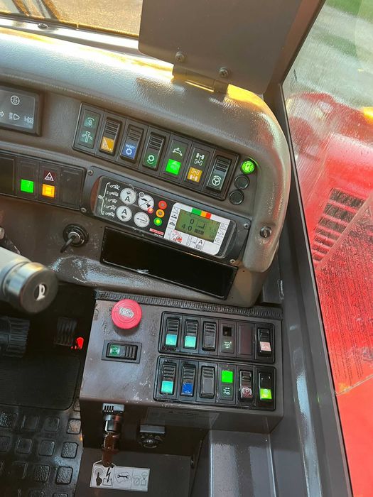 MANITOU MRT 1635M COM RADIOCOMANDO