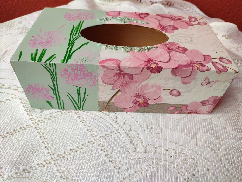 Chustecznik decoupage