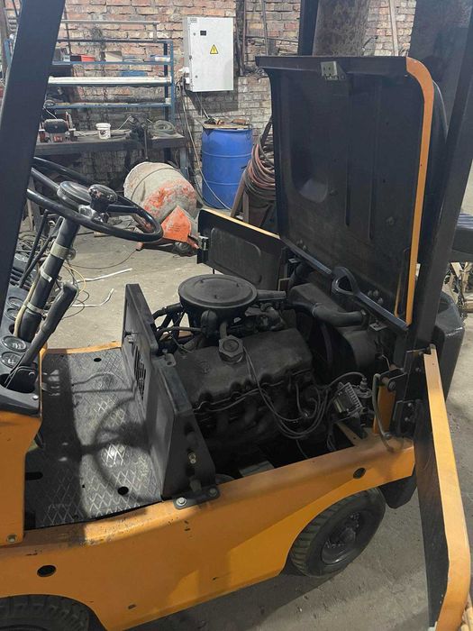 Автопогрузчик 1 тонна ЧЗА 40912-01 (АрмАвто)