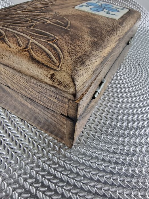 Szkatułka drewniana szkatułki drewniane z drewna brązowe